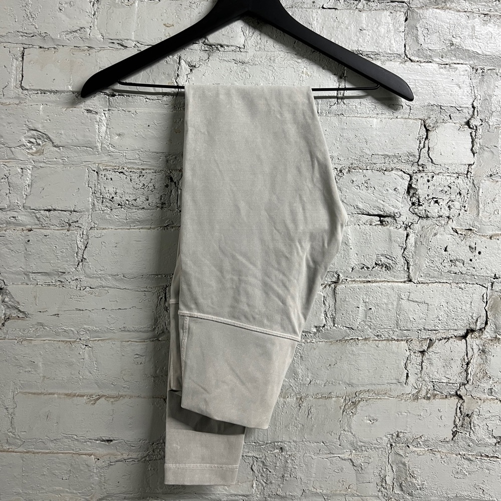 lululemon base pace leggings in washed denim white/grey
